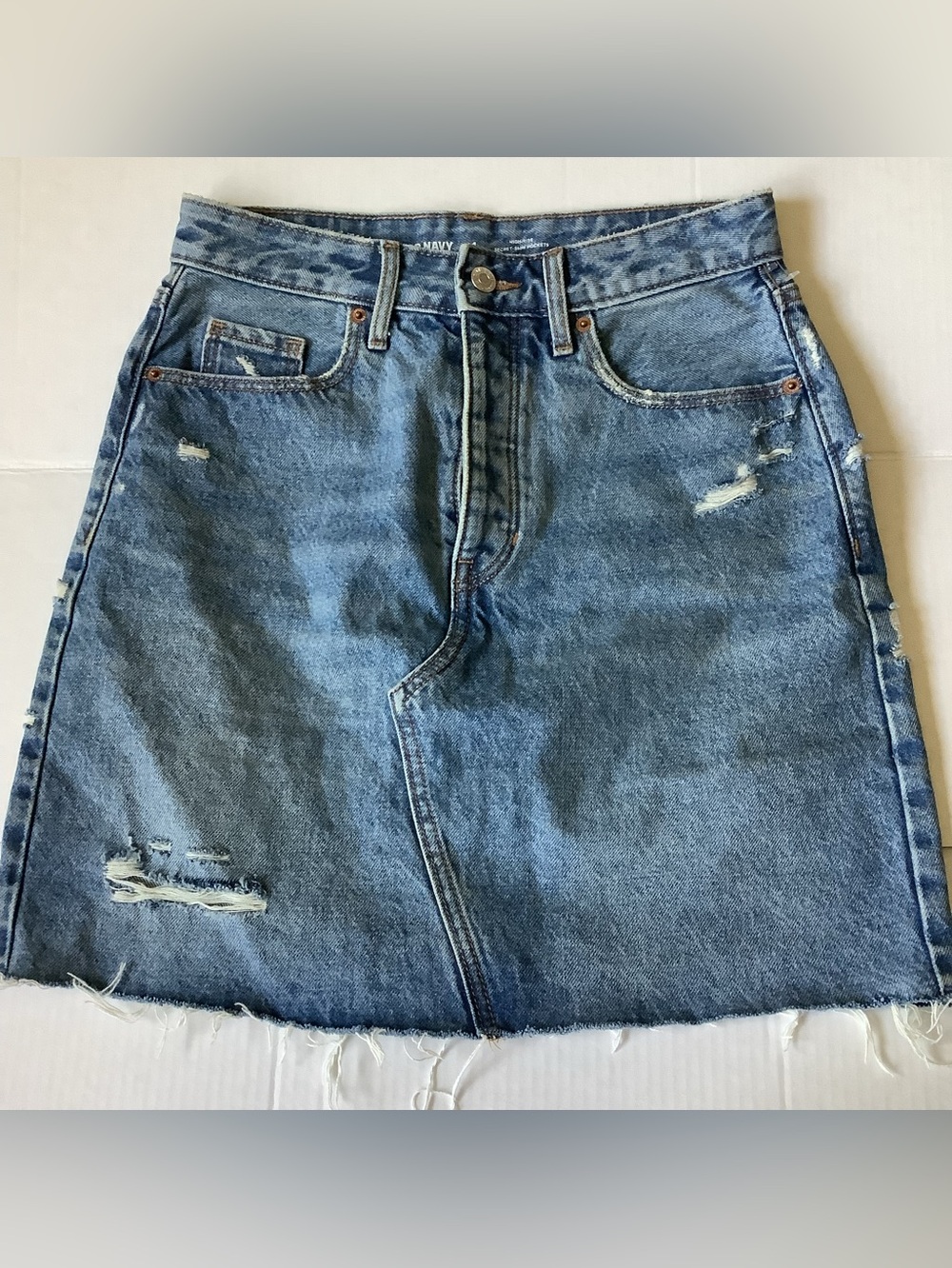 Old Navy High-Rise Distressed Denim Mini Skirt Light Wash Size 4